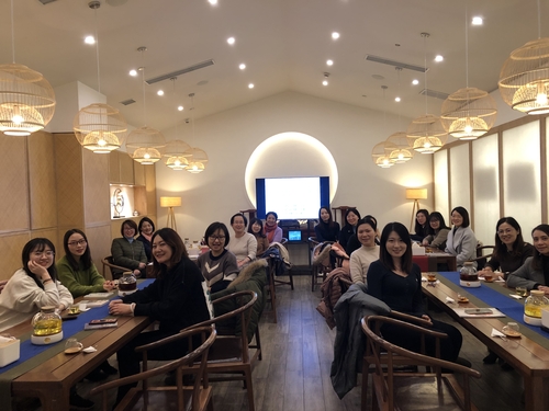 科学学所妇委组织全体女同志开展文化交流活动1