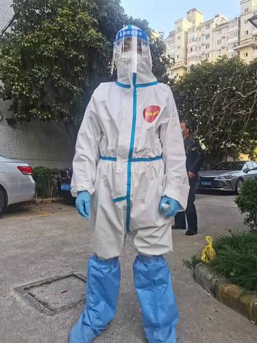 顾3