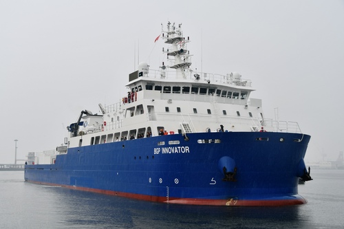 全球首艘大型DP浅水特种作业船交付