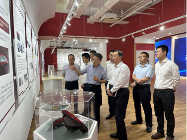 12-中国中建科创集团有限公司一行调研上海科学院191